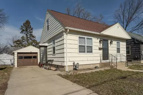 215 11 12 St SE, Rochester, MN 55904