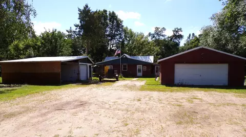 425 7th St NE, Long Prairie, MN 56347