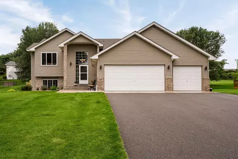 13809 Bluewing Dr, Rogers, MN 55374