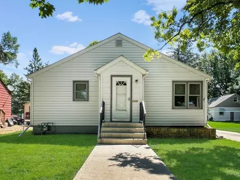 1010 N Hampton St, Fairmont, MN 56031