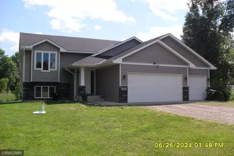 4611 Rush Lake Rd, Rush City, MN 55069