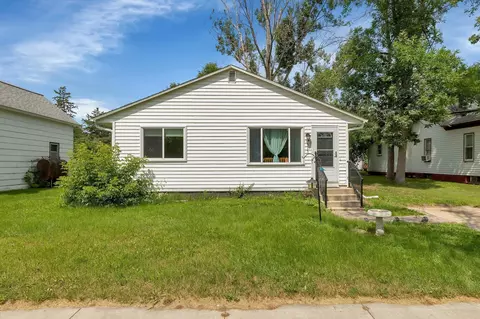 515 3rd St SE, Wadena, MN 56482 photo 2