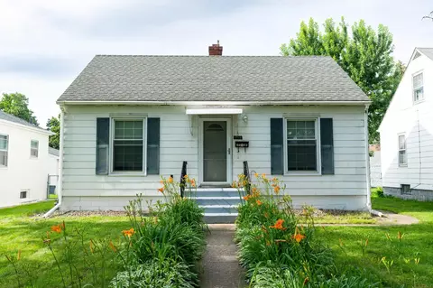 1705 Arlington Ave E, Saint Paul, MN 55106