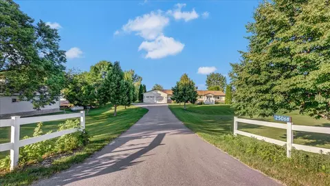25068 Sugar Sand Shores Rd, Lowry, MN 56349