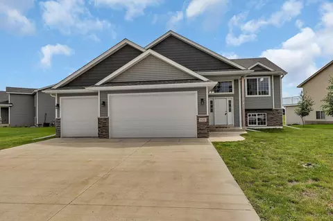 106 Rookery Dr, Cold Spring, MN 56320
