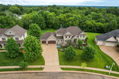 941 Wicklow Ln SW, Rochester, MN 55902