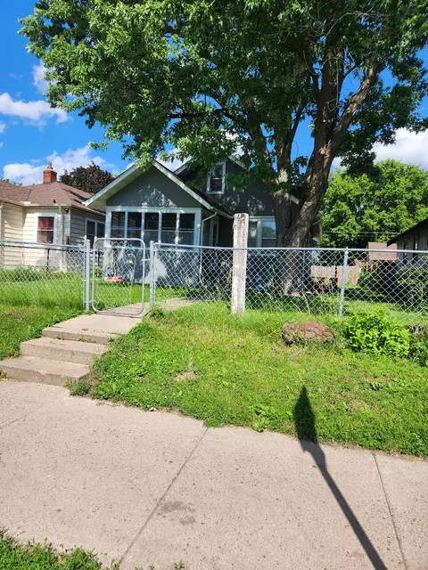 3506 Penn Ave N, Minneapolis, MN 55412