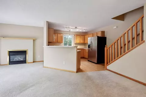 374 Brickyard Dr, Chaska, MN 55318 photo 11