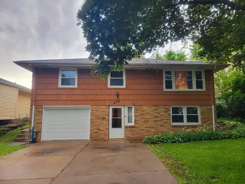 489 Arlington Ave E, Saint Paul, MN 55130