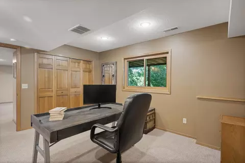 6130 Chestnut Ter, Shorewood, MN 55331 photo 33