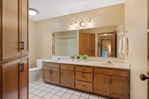 6130 Chestnut Ter, Shorewood, MN 55331 photo 26