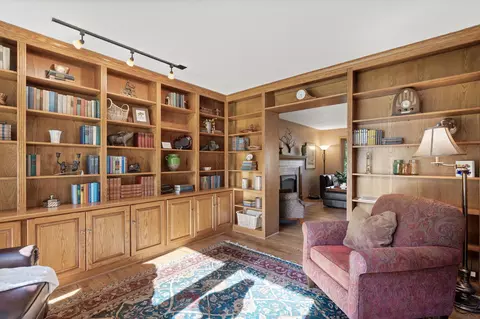 6130 Chestnut Ter, Shorewood, MN 55331 photo 5