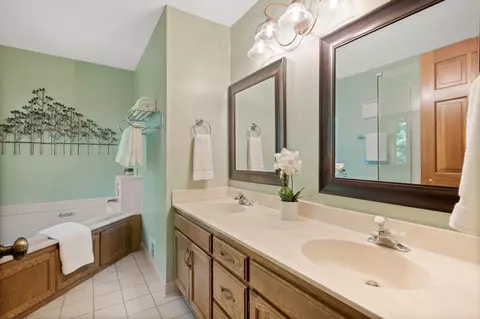 6130 Chestnut Ter, Shorewood, MN 55331 photo 24