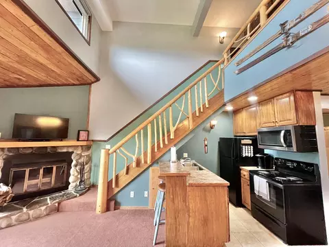 113 Bridge Run Ln #A, Lutsen, MN 55612