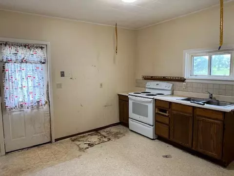 408 Hoff Ave, Vining, MN 56588 photo 9