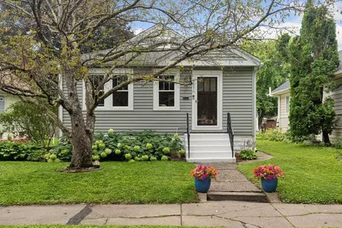 1378 Juliet Ave, Saint Paul, MN 55105