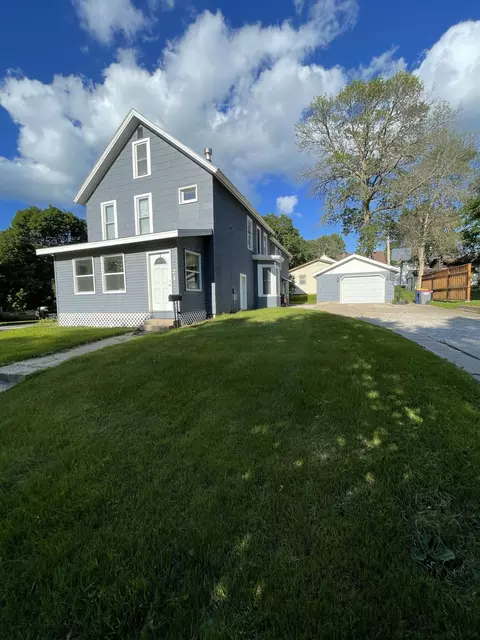 21 3rd Ave NW, Faribault, MN 55021 photo 2