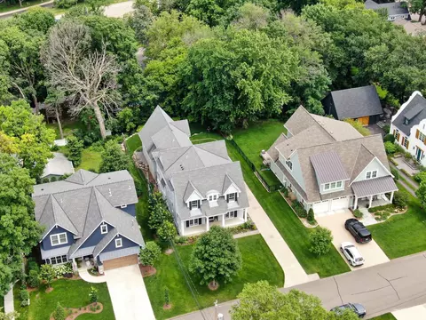 619 Gardner St, Wayzata, MN 55391