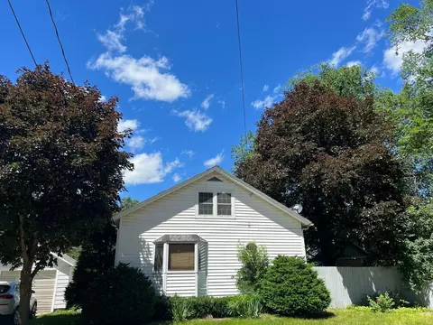 144 E Winona St, Owatonna, MN 55060