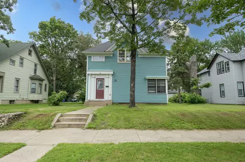 718 6th Ave S, Saint Cloud, MN 56301 photo 2