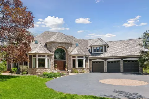 16400 Old Rockford Rd, Plymouth, MN 55446