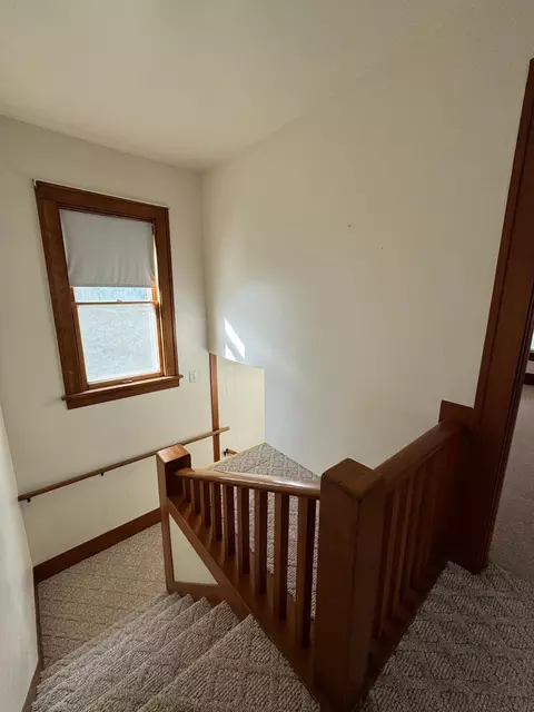 115 E Main St, Marshall, MN 56258 photo 10