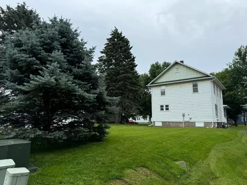 115 E Main St, Marshall, MN 56258 photo 21