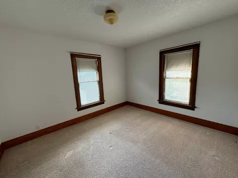 115 E Main St, Marshall, MN 56258 photo 15