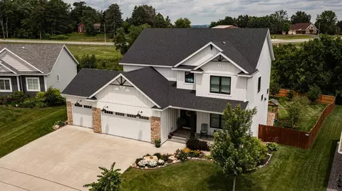 6473 Summit Pine Ln NW, Rochester, MN 55901