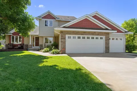 13596 Aspen Dr, Rogers, MN 55374