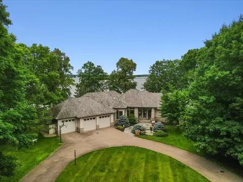 26760 Edgewood Rd, Shorewood, MN 55331
