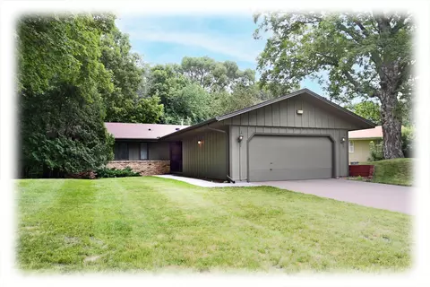 18020 28th Ave N, Plymouth, MN 55447