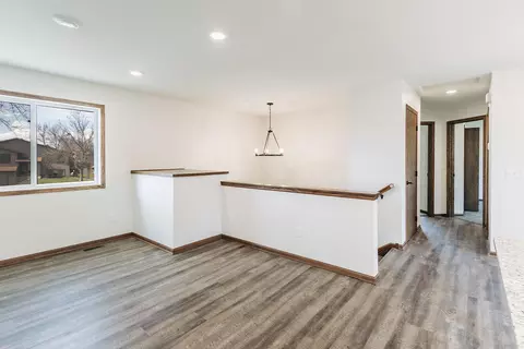 14740 Echo Way, Apple Valley, MN 55124 photo 7