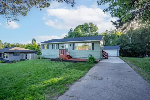 1103 Acacia Ave, Proctor, MN 55810