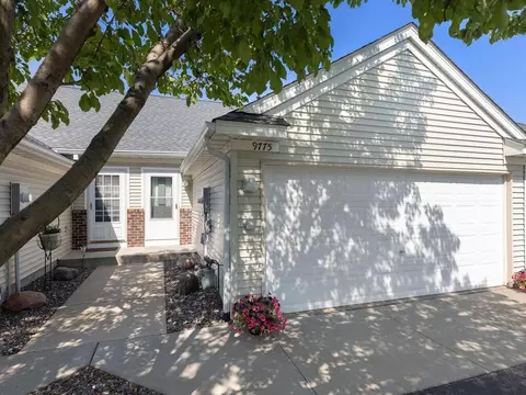 9775 Yucca Ln N, Maple Grove, MN 55369