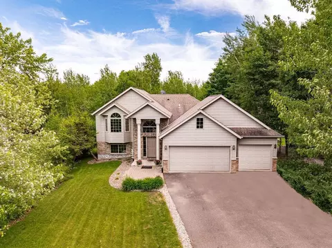 2830 Palisade Dr, Duluth, MN 55811