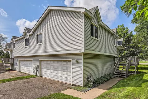 857 70th Ave N, Brooklyn Center, MN 55430