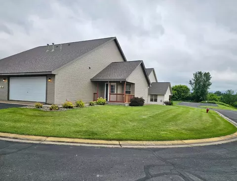300 Cedar St #6, Baldwin, WI 54002 photo 4