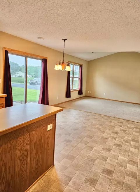 300 Cedar St #6, Baldwin, WI 54002 photo 10