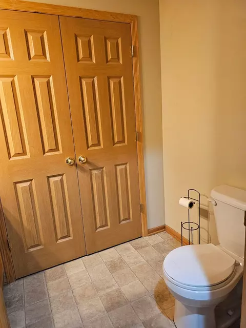 300 Cedar St #6, Baldwin, WI 54002 photo 12
