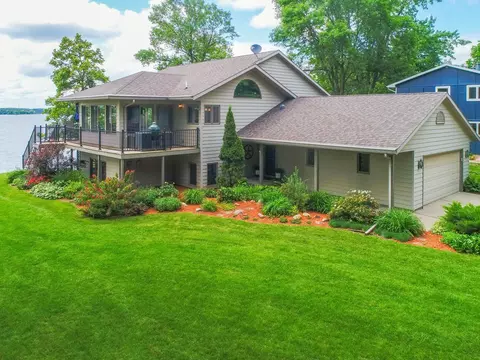 9480 Maple Cir NW, Alexandria, MN 56308