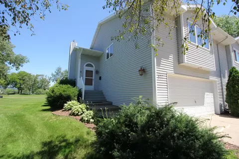 617 E Main St, Wabasha, MN 55981