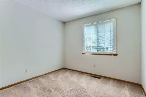 4620 12 Ridge Cliff Dr, Eagan, MN 55122 photo 10