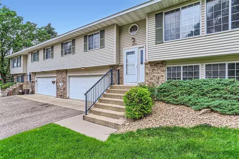 4620 12 Ridge Cliff Dr, Eagan, MN 55122 photo 3