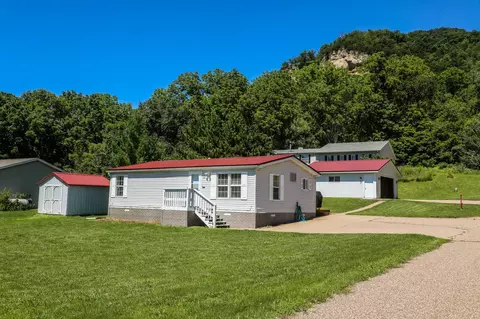 e614 1st Street, Nelson, WI 54756