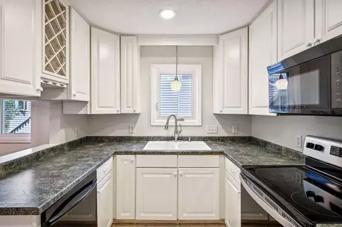 5427 E Brenner Pass, Fridley, MN 55432 photo 6