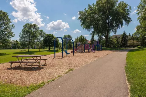 5427 E Brenner Pass, Fridley, MN 55432 photo 25