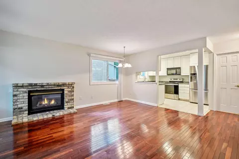 5427 E Brenner Pass, Fridley, MN 55432 photo 2