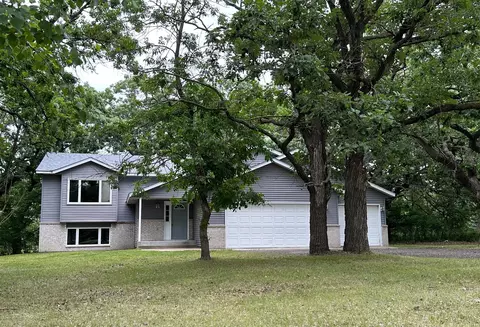 9828 300th Ave NW, Princeton, MN 55371