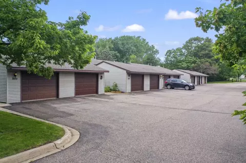 7414 Germane Trl, Apple Valley, MN 55124
